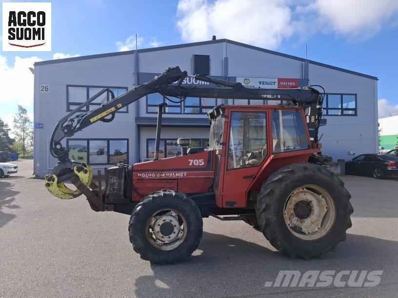 Valmet 705 트랙터