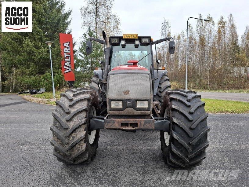 Valtra 8550 HT 트랙터