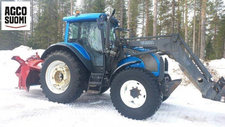 Valtra C120 트랙터