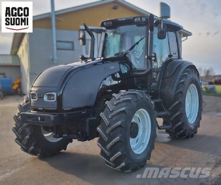 Valtra T140 트랙터