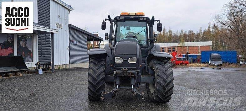 Valtra T170 트랙터