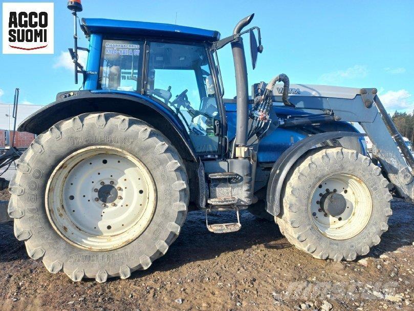 Valtra T173 HITECH 트랙터