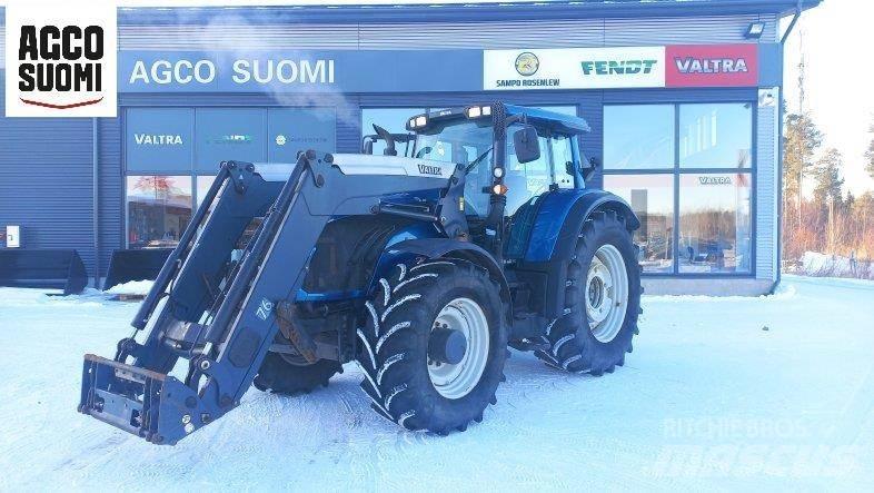 Valtra T203D FL 트랙터