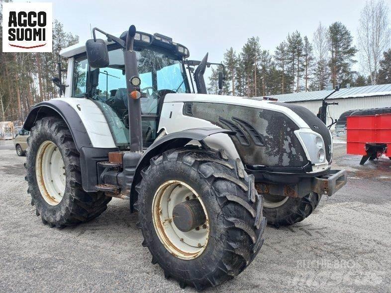Valtra T213 VERSU 트랙터