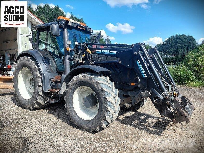 Valtra T213 VERSU 트랙터
