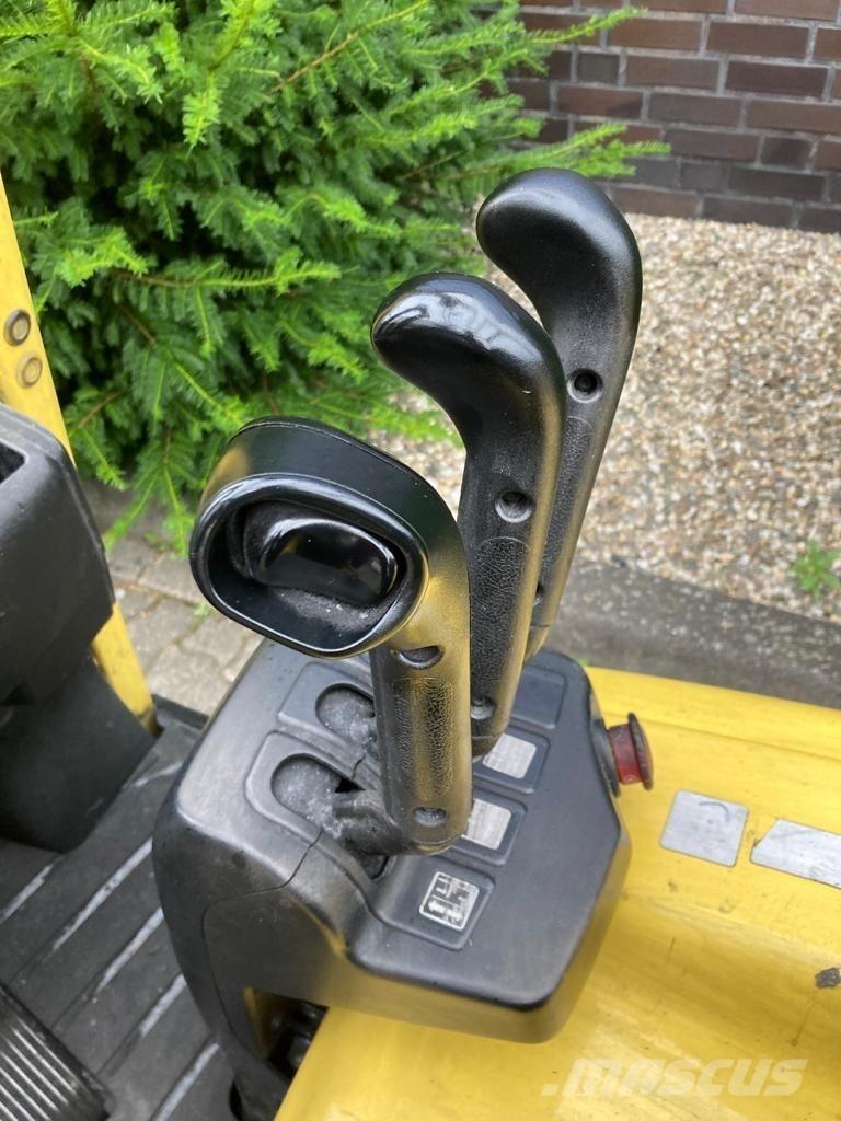Hyster J 1.80 XNT 전동 지게차