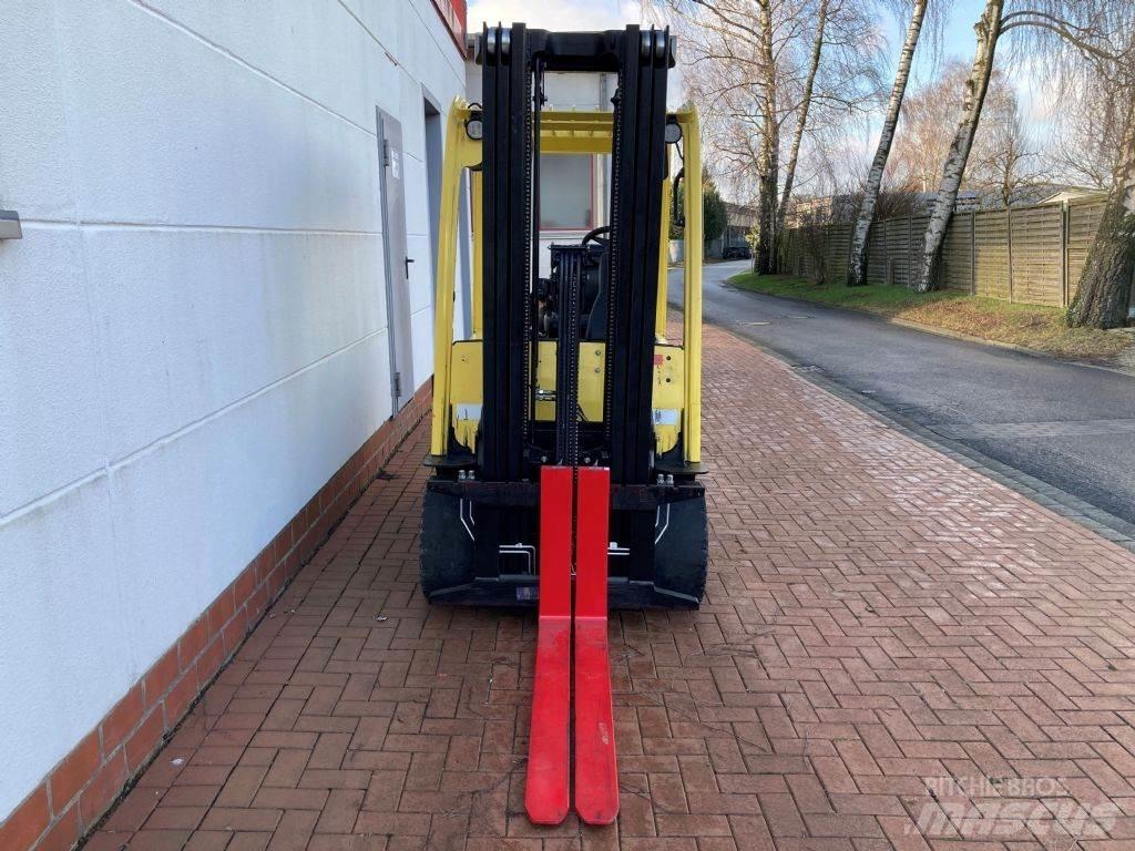 Hyster J 3.0 XN 전동 지게차