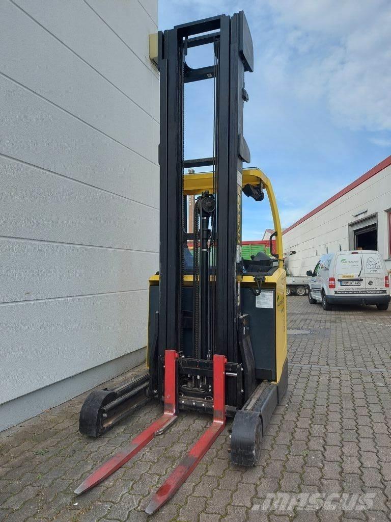 Hyster R 1.4 리치 트럭