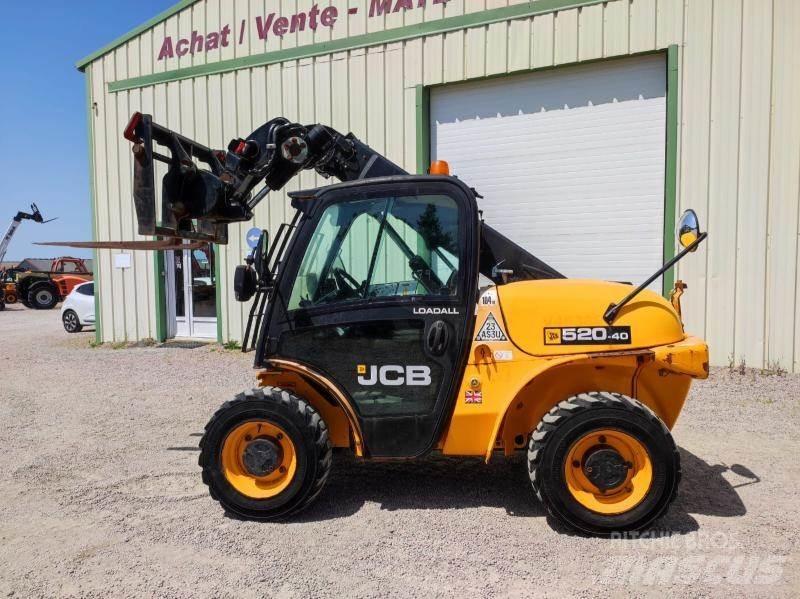 JCB 520-40 텔러 핸들러