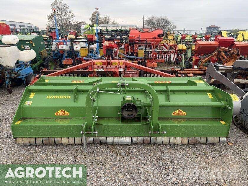 Celli SCORPIO/F 320 트랙터
