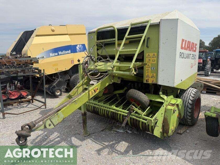 CLAAS Rollant 250 RC 원형 곤포기