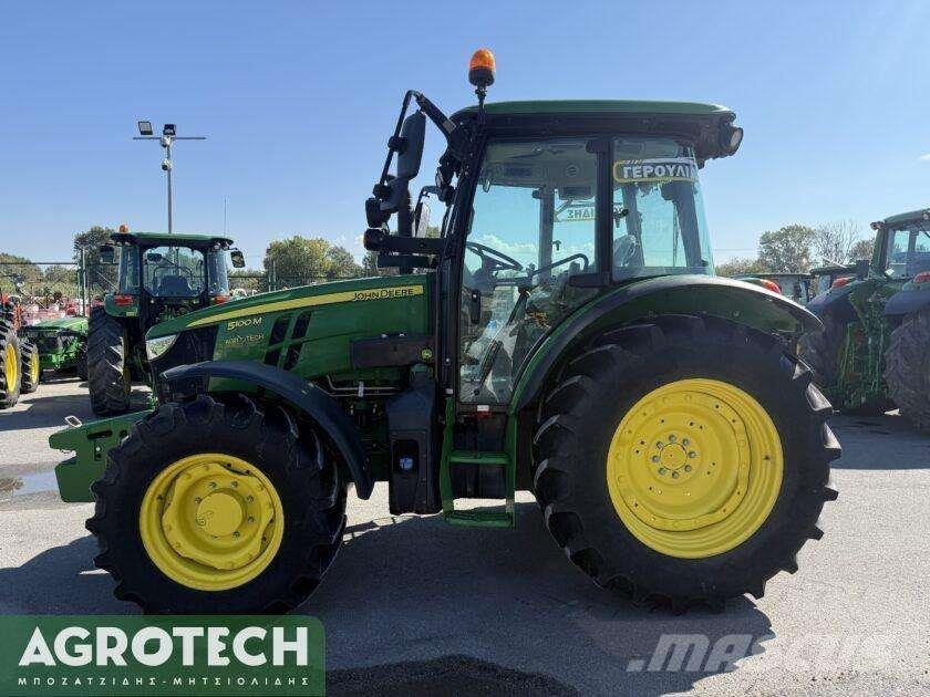 John Deere 5100M 트랙터