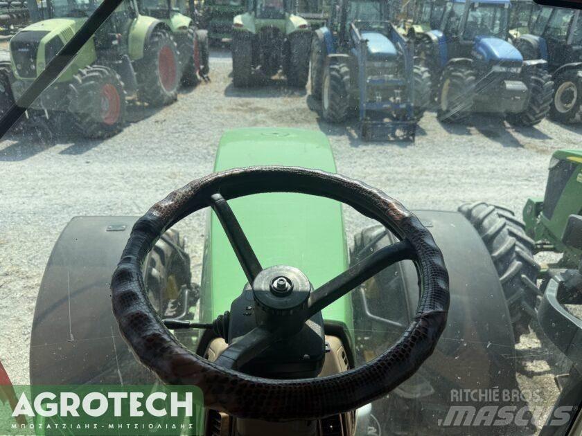 John Deere 8100 트랙터