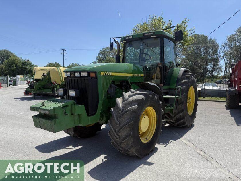 John Deere 8400 트랙터