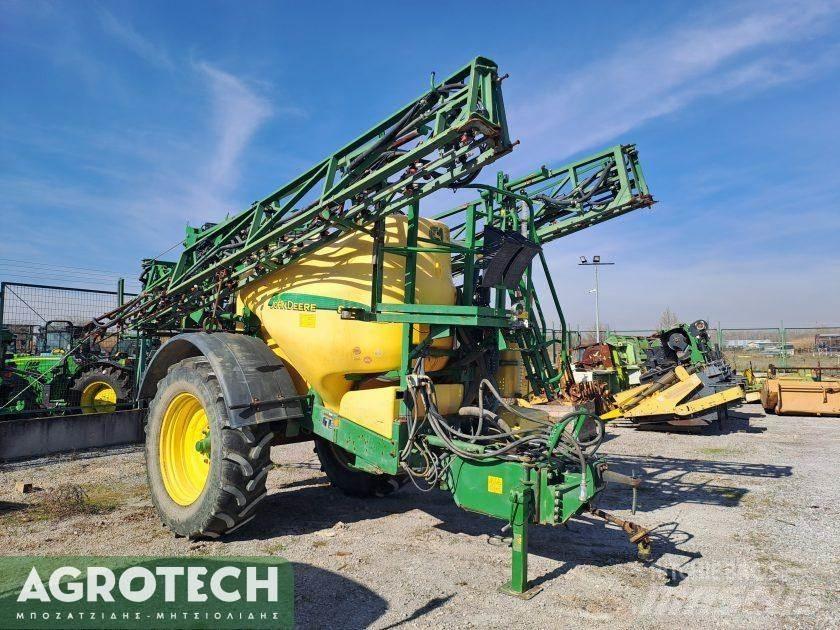 John Deere 840i 트랙터