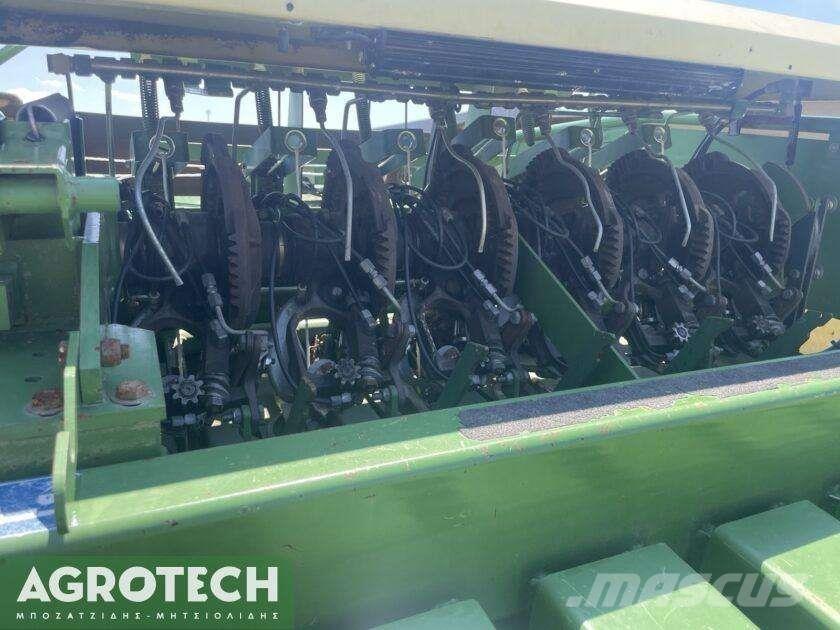 Krone 1270 원형 곤포기