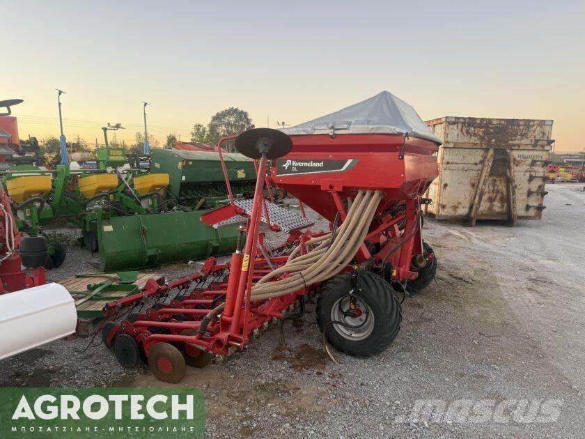 Kverneland DL 4.0m 트랙터