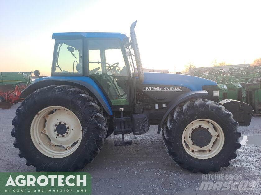 New Holland M 160 트랙터