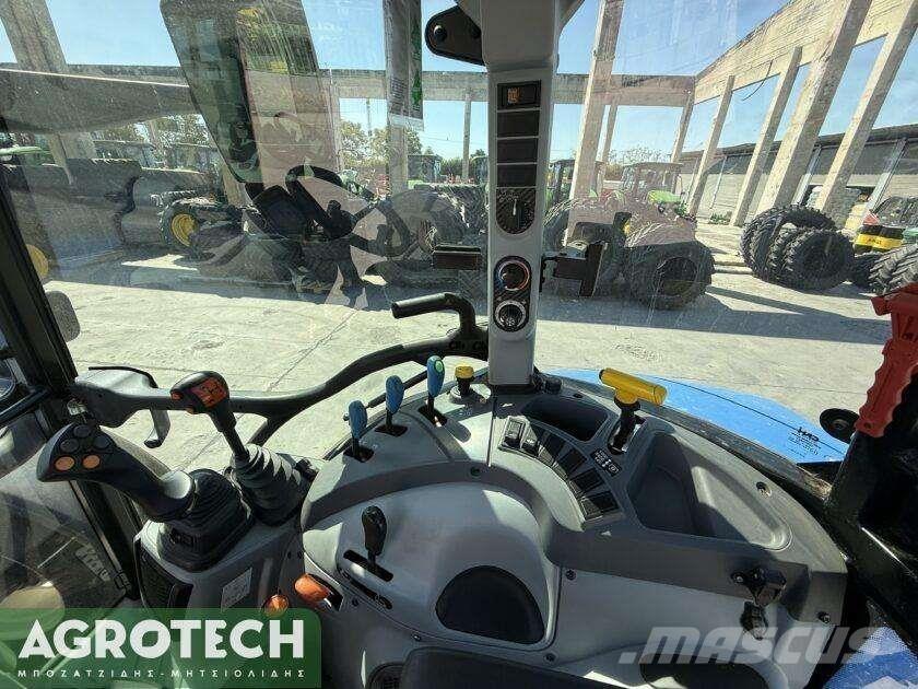 New Holland T5.85 트랙터