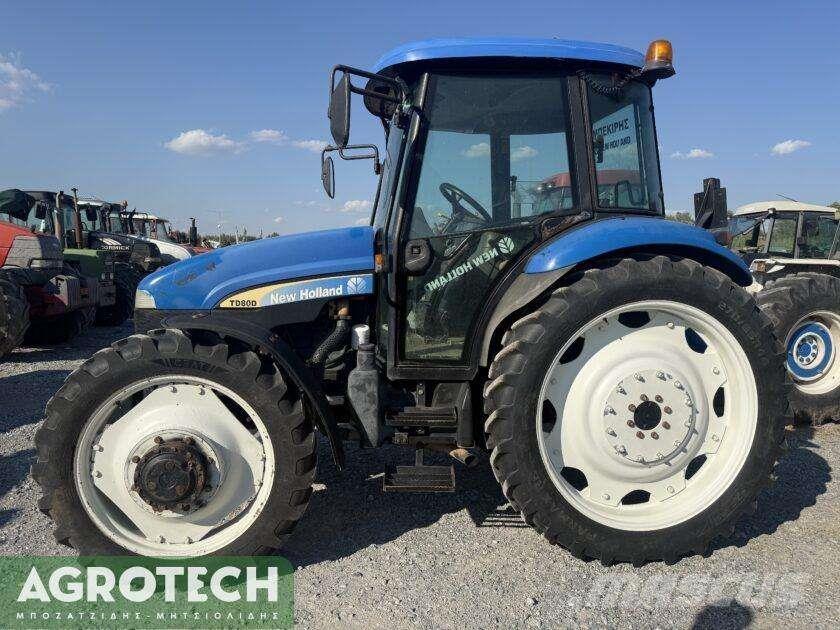 New Holland TD80 D 트랙터