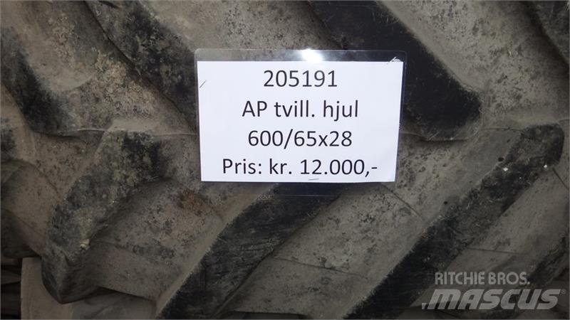 AP 600/65R28 타이어, 휠 및 림