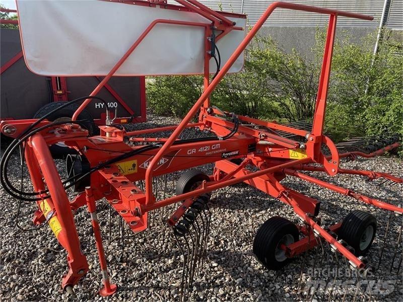 Kuhn GA4121GM 갈퀴 및 테더
