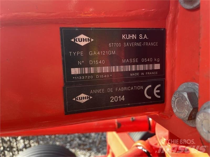 Kuhn GA4121GM 갈퀴 및 테더