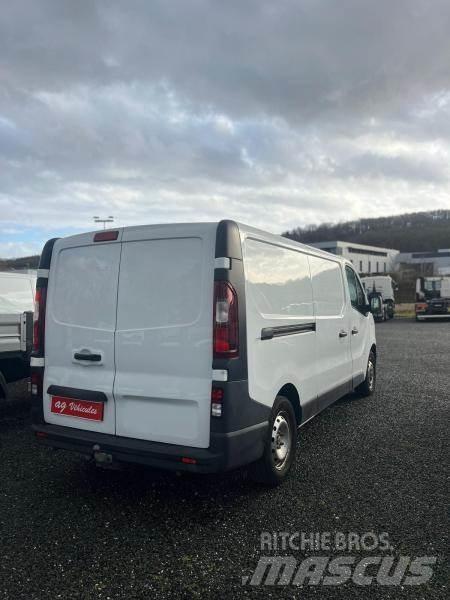 Opel Vivaro 미니 버스