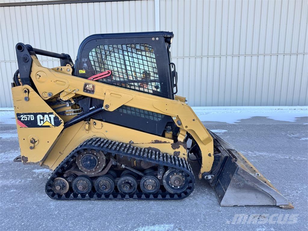 CAT 257D  스키드로더