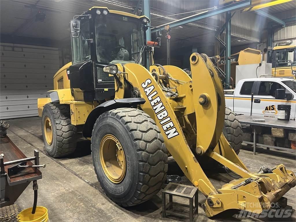 CAT 938M  휠로우더