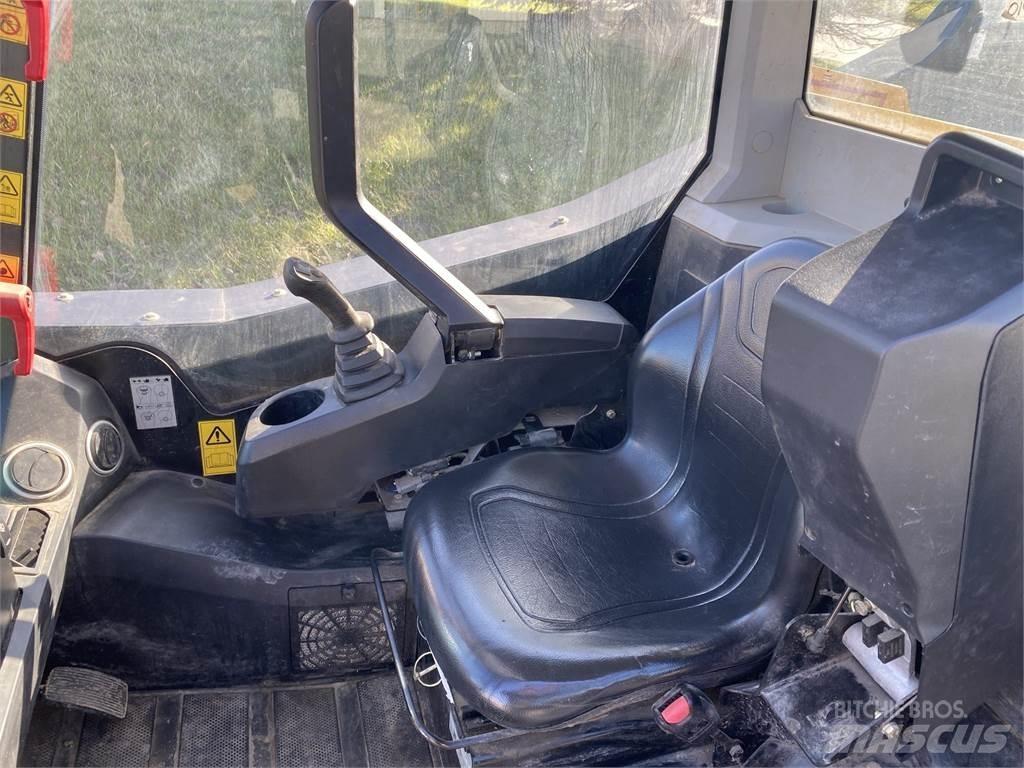 JCB 190  스키드로더