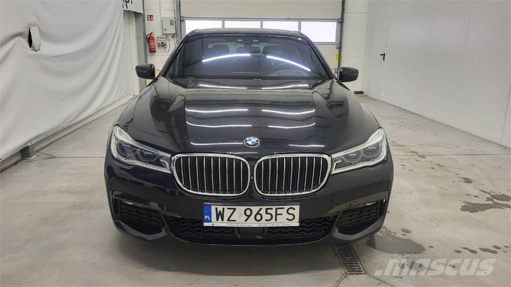 BMW 740 자동차
