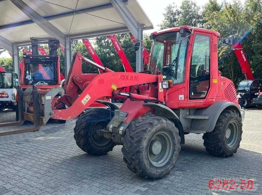 Atlas AR 80  휠로우더