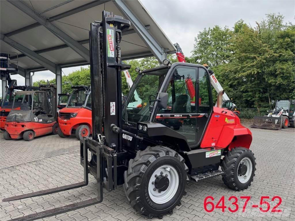 Manitou M 30 - 4 험지용 트럭