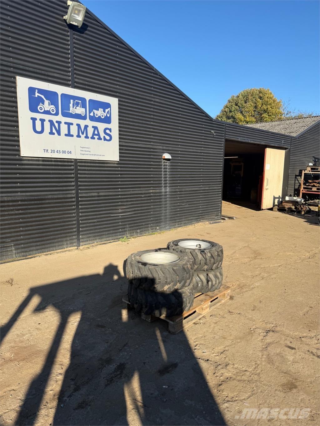  10-16.5 타이어, 휠 및 림