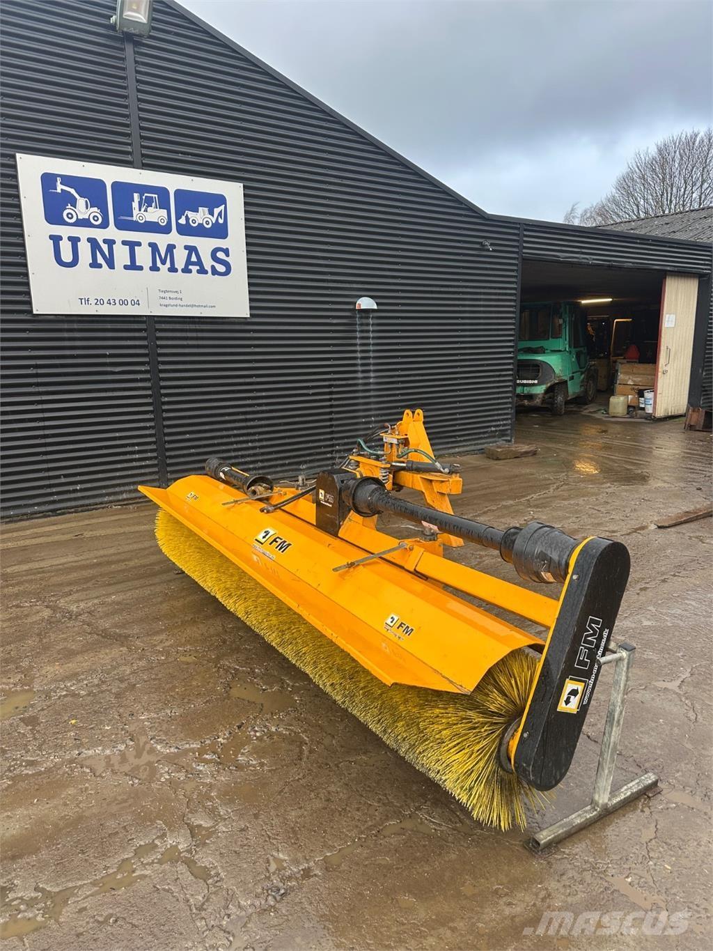  3m bred 도로 청소차