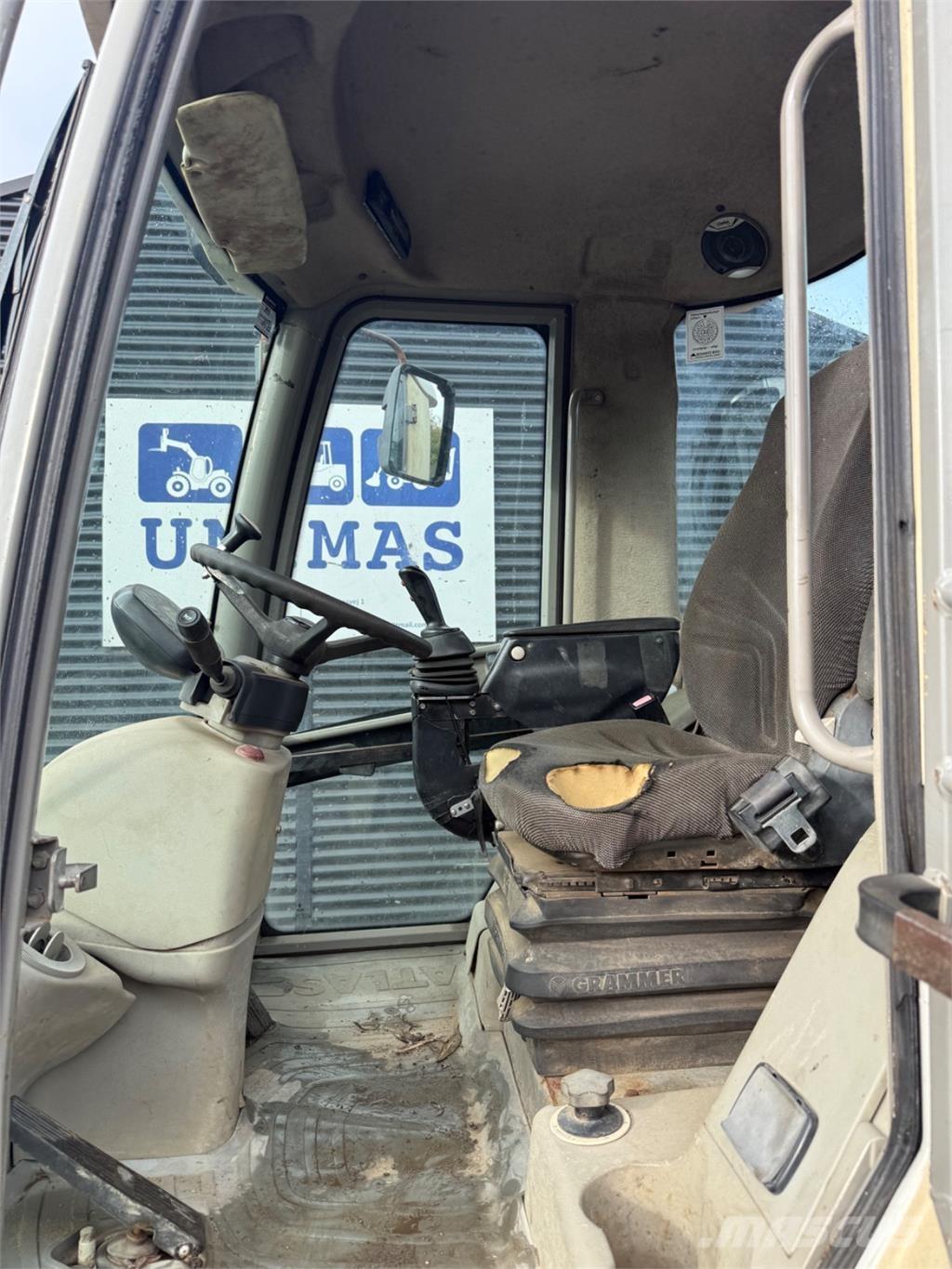 Atlas 65  휠로우더