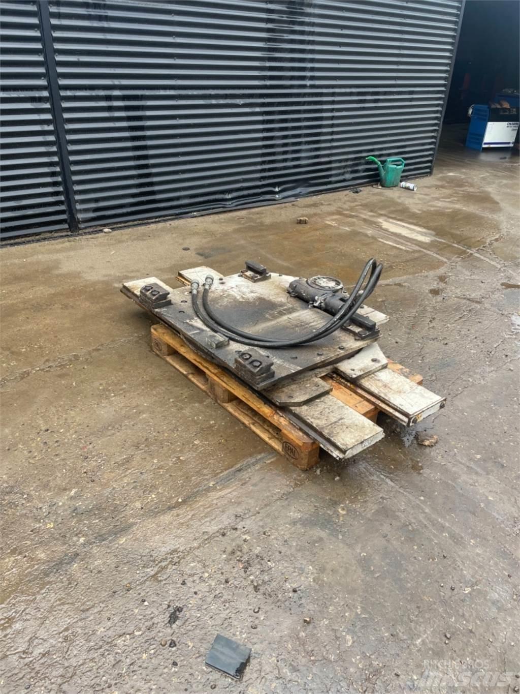 Cascade 5600kg 회전체