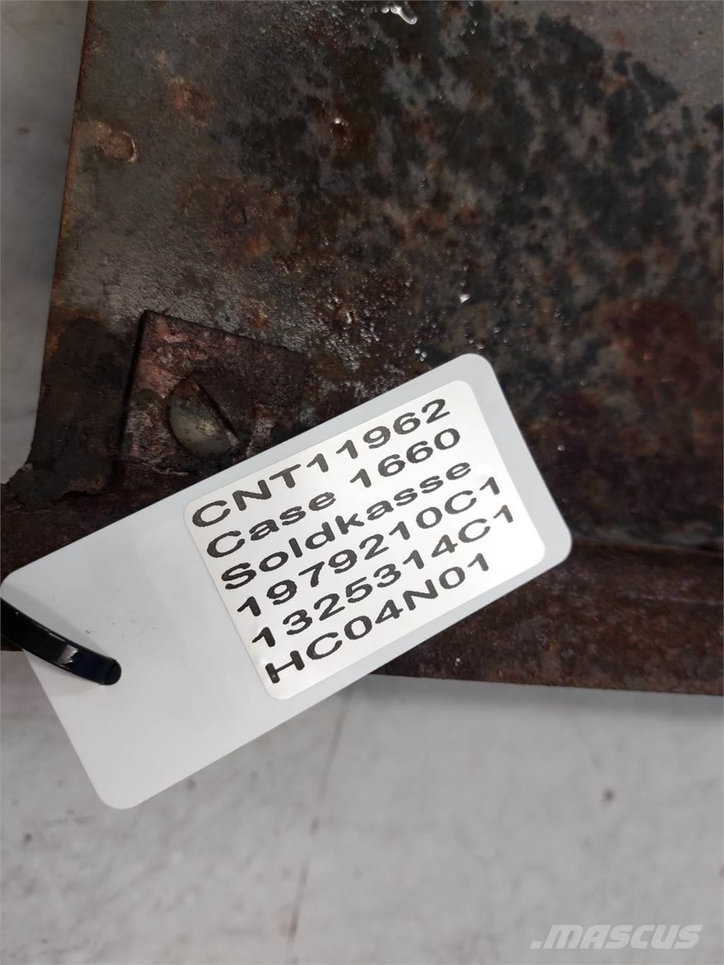 CASE 1660 모래(염화칼슘) 살포기