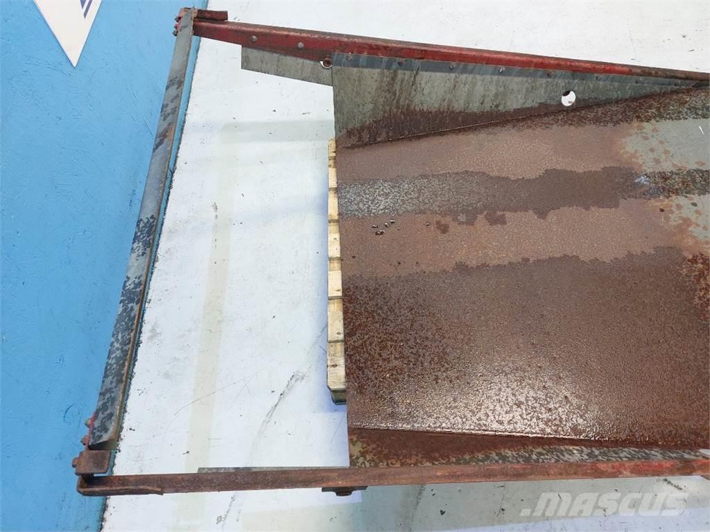 CASE 1660 모래(염화칼슘) 살포기