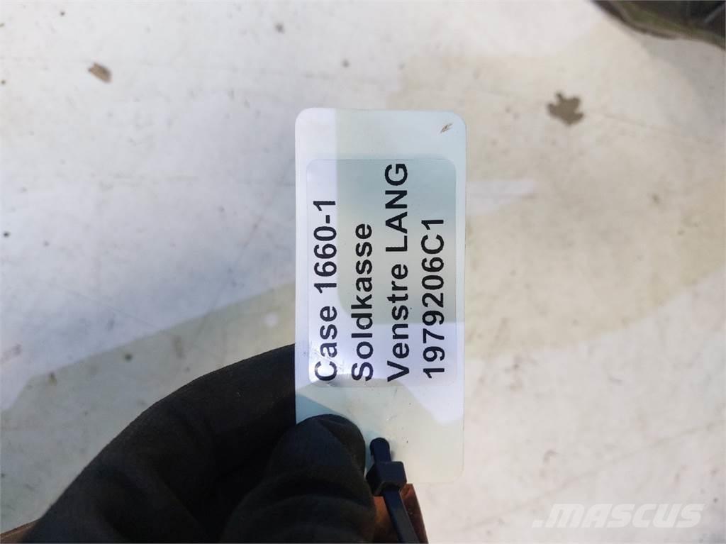 CASE 1660 모래(염화칼슘) 살포기