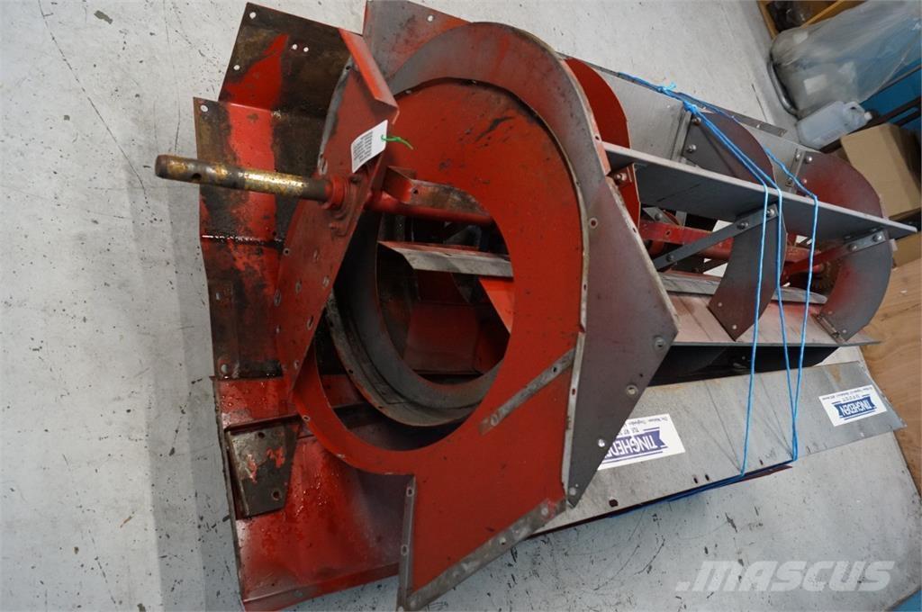 CASE 1680 모래(염화칼슘) 살포기