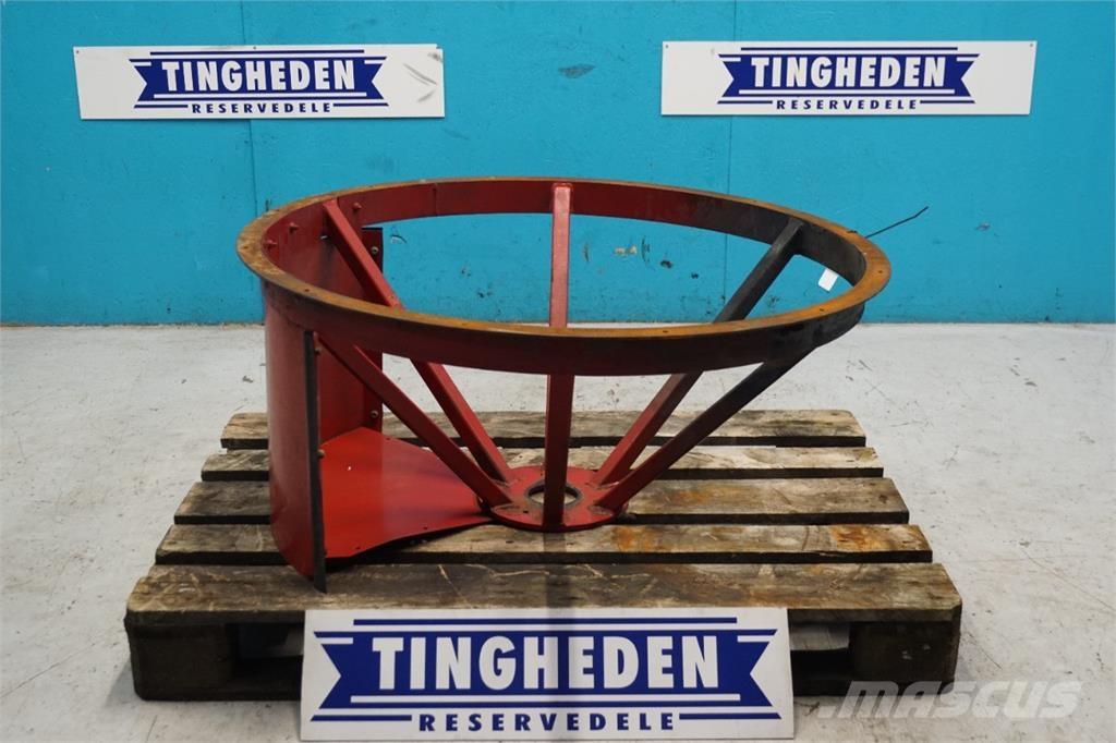 CASE 2388 라디에이터