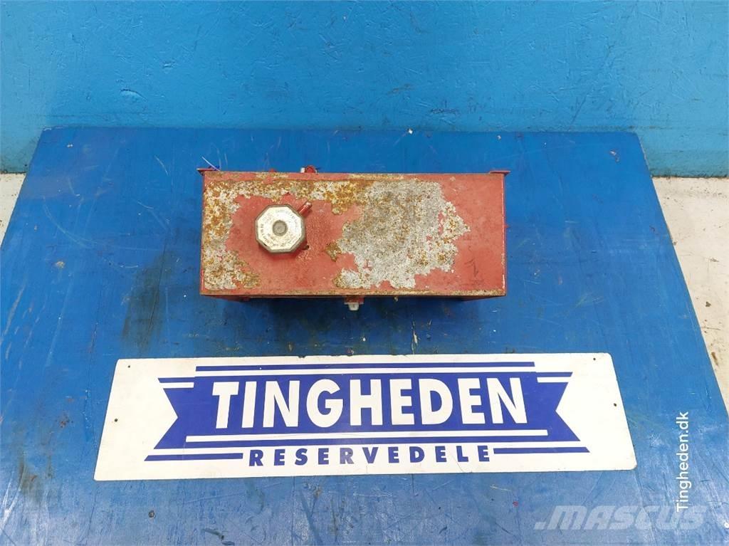 CASE 2388 유압식 기계