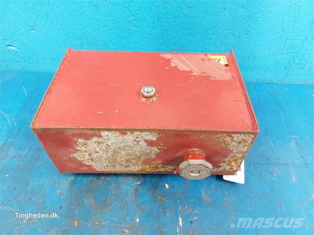 CASE 2388 유압식 기계