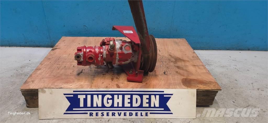 CASE 2388 유압식 기계