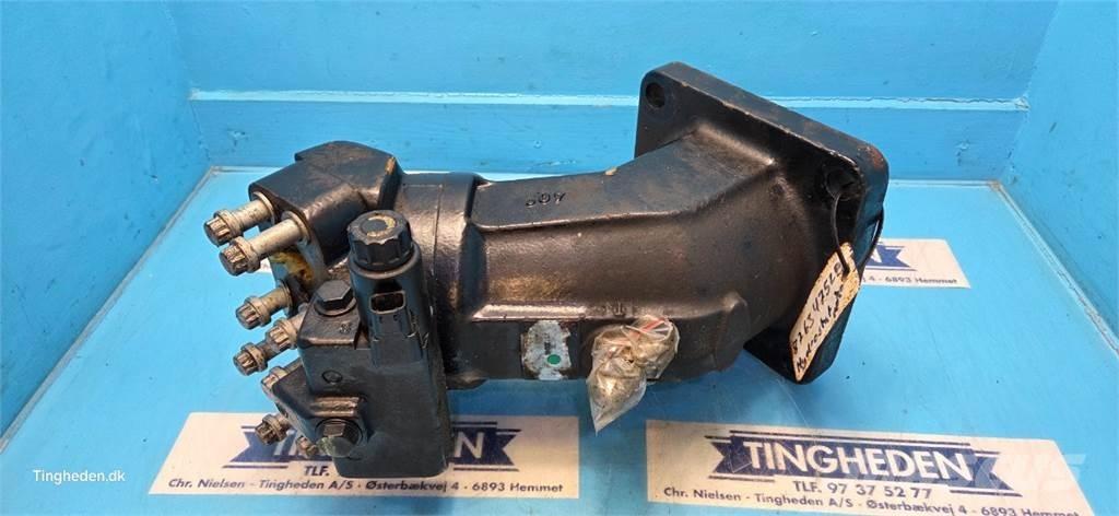 CASE 7120 유압식 기계