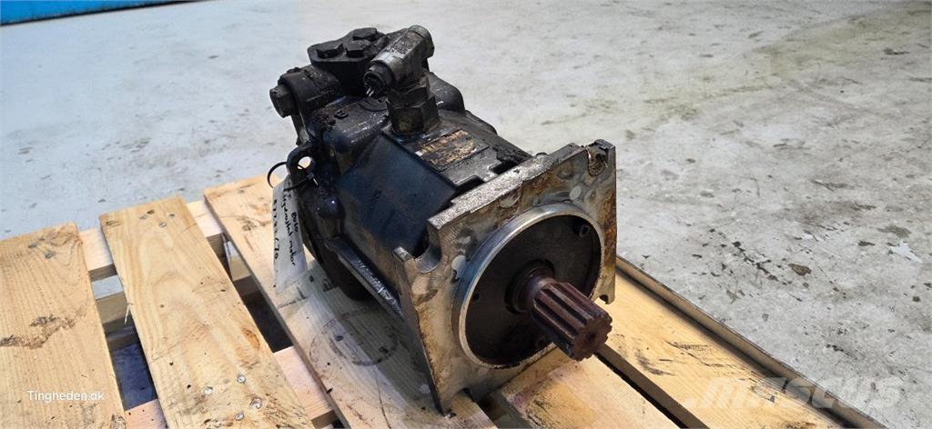 CASE 8010 유압식 기계