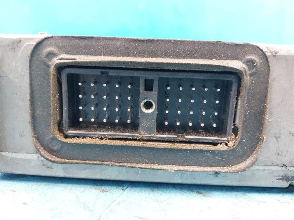 CASE 8010 AF 일렉트로닉스