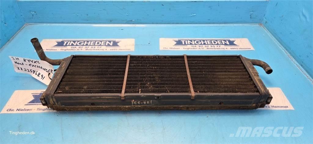 CASE 844XL 라디에이터